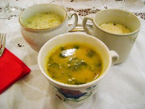 Τρεις διαφορετικές σούπες/Three different soups