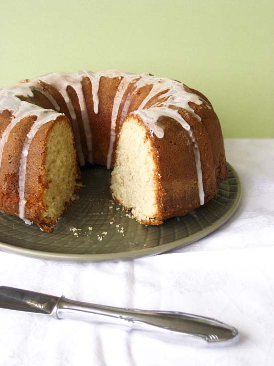 tahini and orange easy bundt cake 